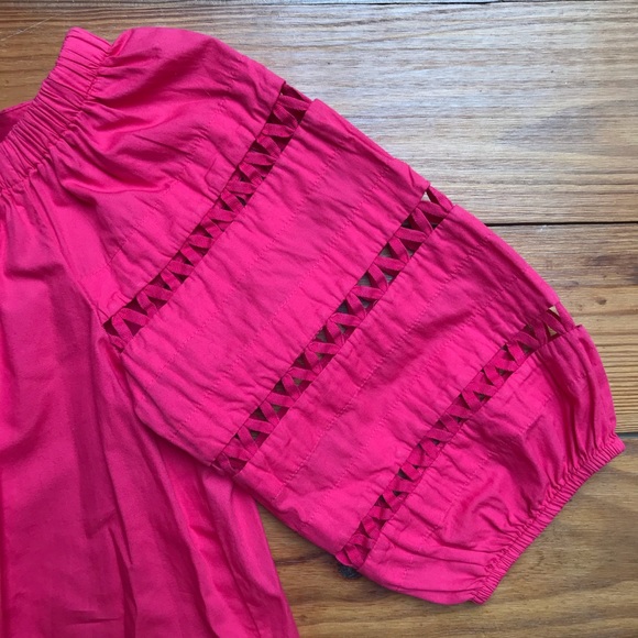 Crown & Ivy Fuschia Boho Peasant Top Bell Sleeves, EUC, M - Picture 6 of 15
